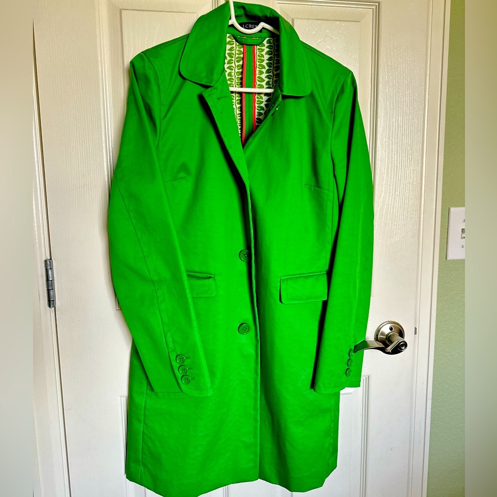 Elegant J-Crew Green Raining Coat 🧥